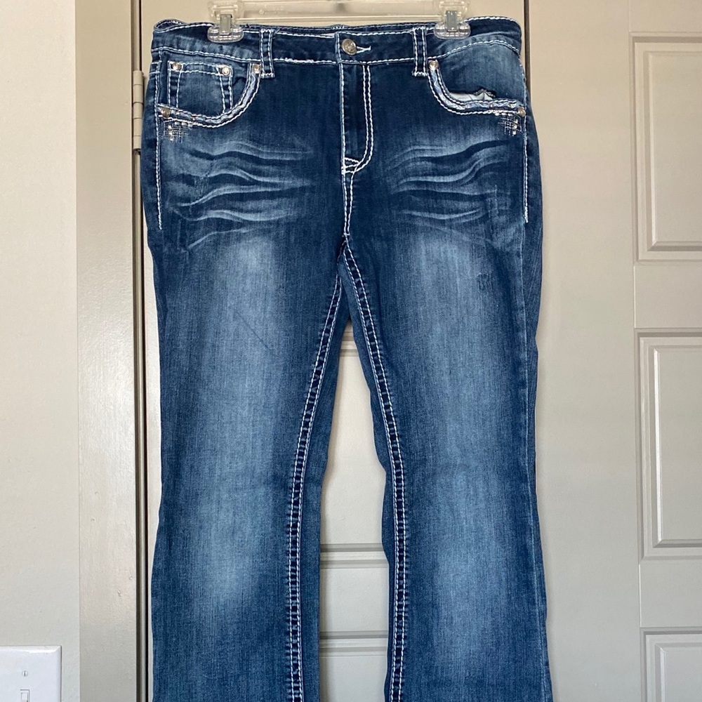 Grace in LA Jeans